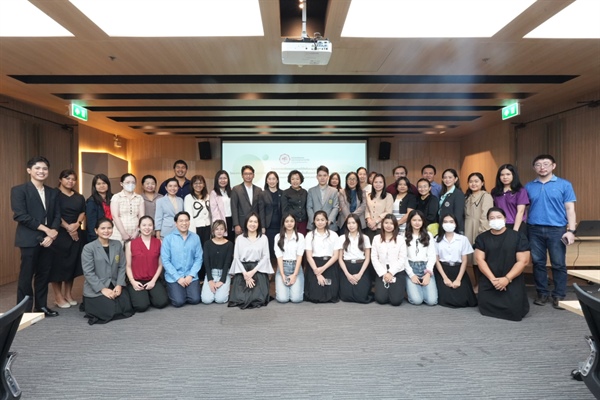 โครงการจริยธรรมการวิจัยในมนุษย์ โครงการอบรมเชิงปฏิบัติการ เรื่อง “การกรอกข้อมูลเพื่อยื่นขอรับรองจริยธรรมการวิจัยในมนุษย์ ด้านสังคมศาสตร์และมนุษยศาสตร์”